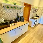 Pilis Lelke Vendeghaz Apartamento Esztergom