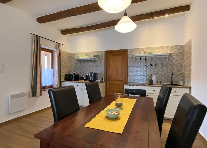 Pilis Lelke Vendeghaz Appartement *